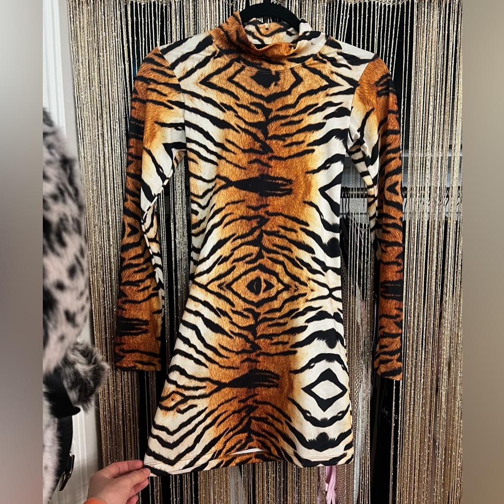 Like New Andi Bagus Nolita Mini Dress in Sumatra - Picture 4 of 4
